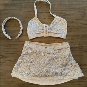 Competitive dance costume